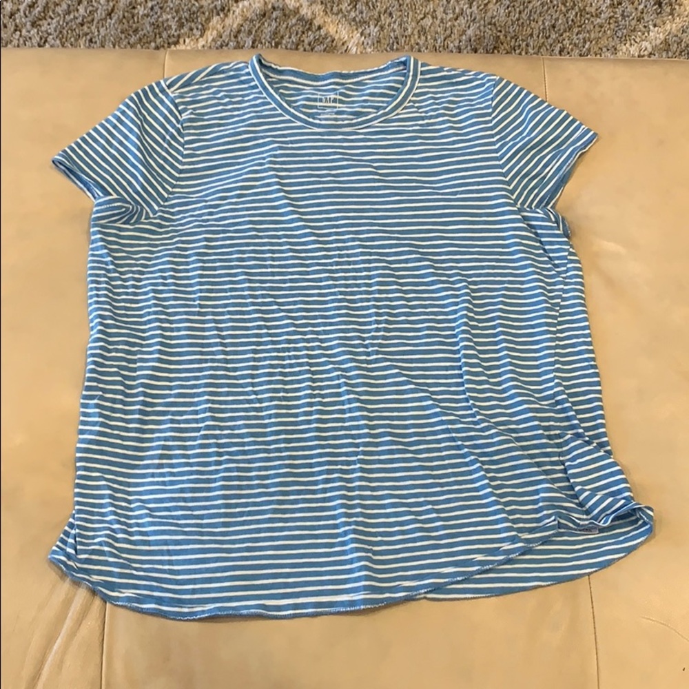 striped t shirt